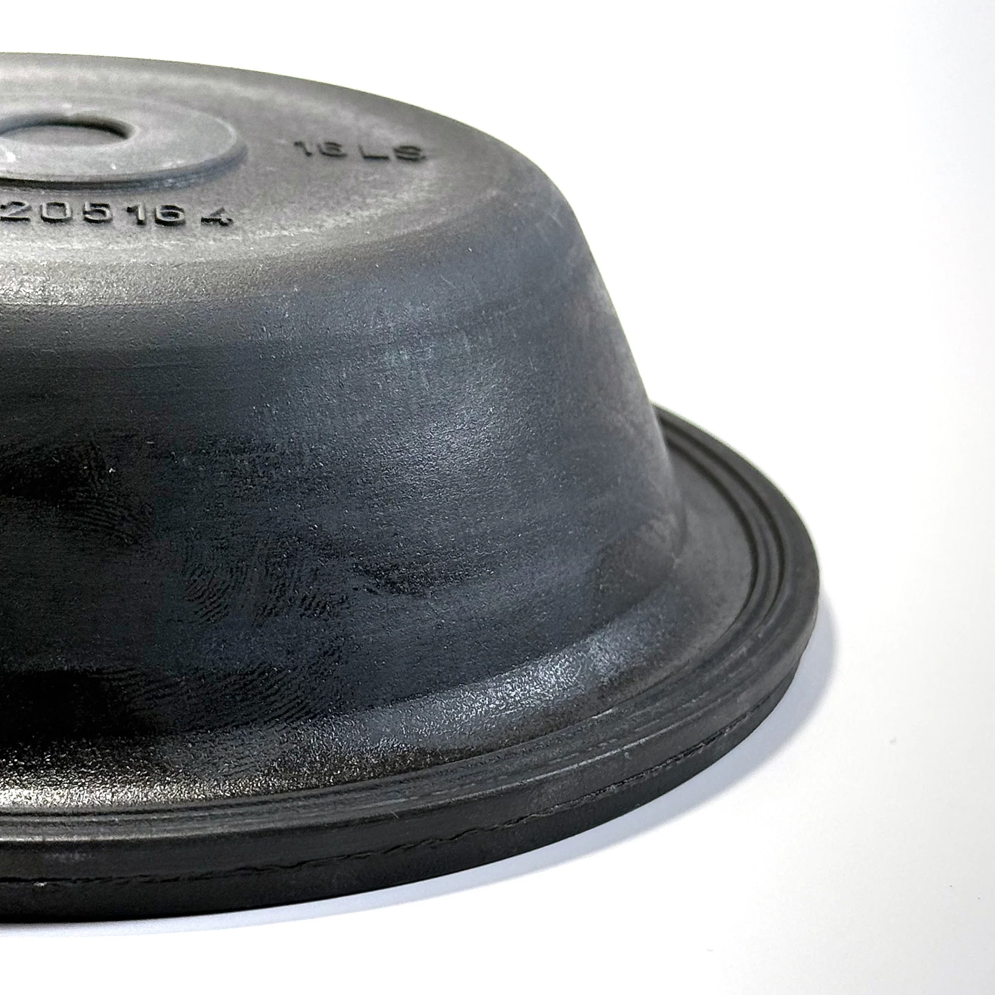 Viaforta VF-16LS — Type 16 long stroke air brake chamber diaphragm — close-up of the bead edge and material texture