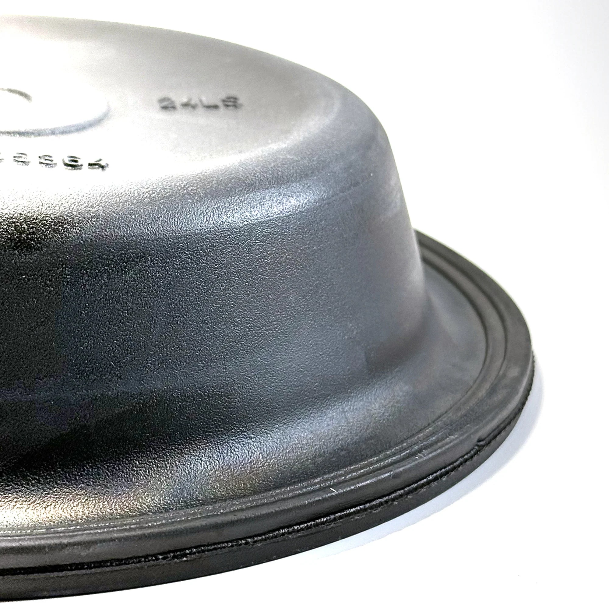 Viaforta VF-24LS — Type 24 long stroke air brake chamber diaphragm — close-up of the bead edge and material texture