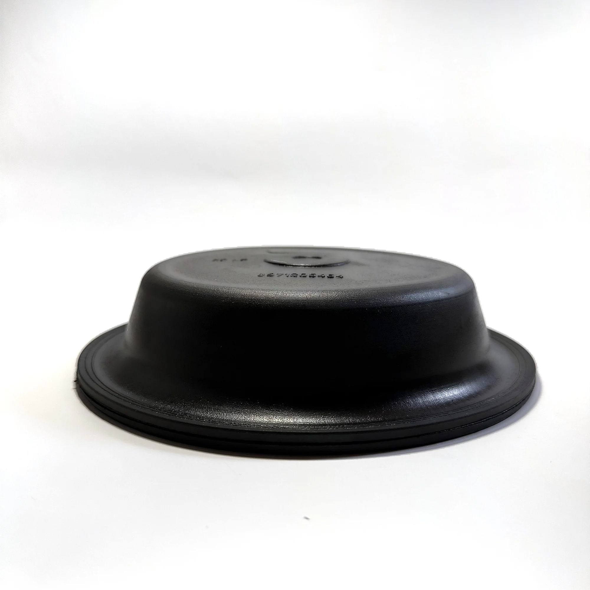 Viaforta VF-30LS — Type 30 long stroke air brake chamber diaphragm — side profile, dome upward